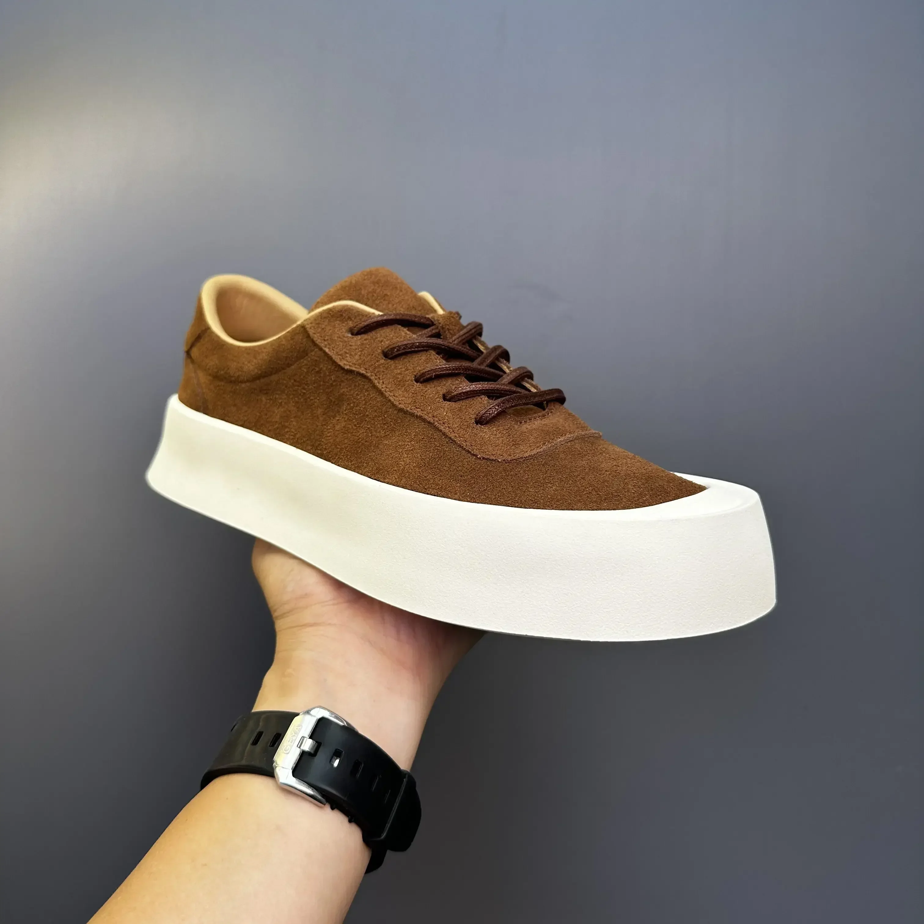 

2025 Spring/Summer New Men's Board Shoes Thick Sole Genuine Leather Trendy Breathable Lacing Retro Casual Shoes for Men