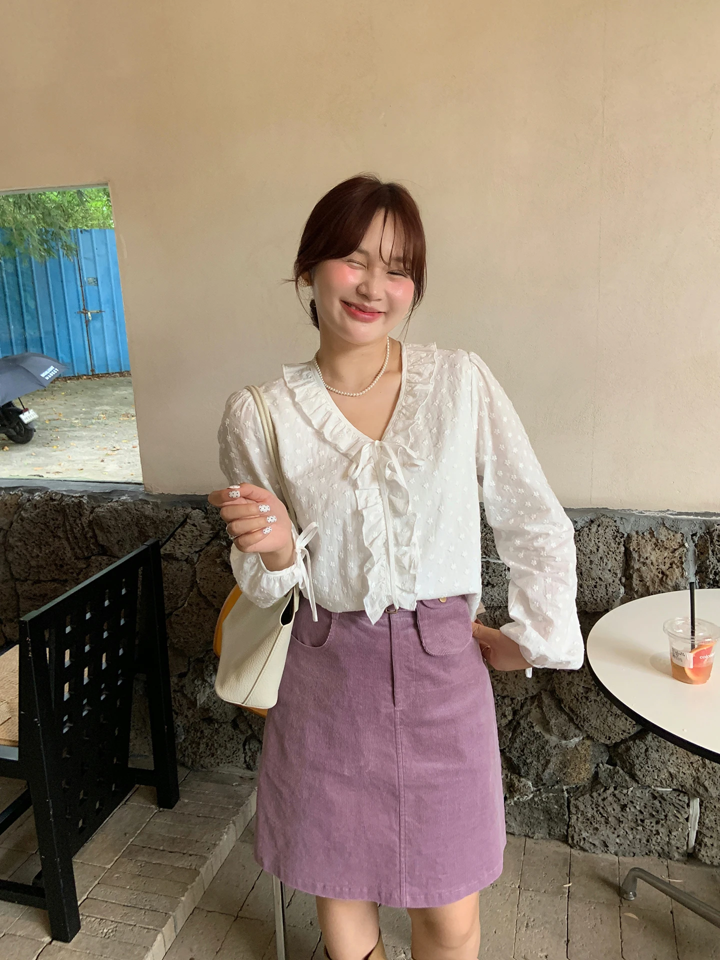 

Slimming Floral Embroidery Long Sve irt for Women Big Size Simple Sle Cotton V-ne Button-up Office Wear Casual irt