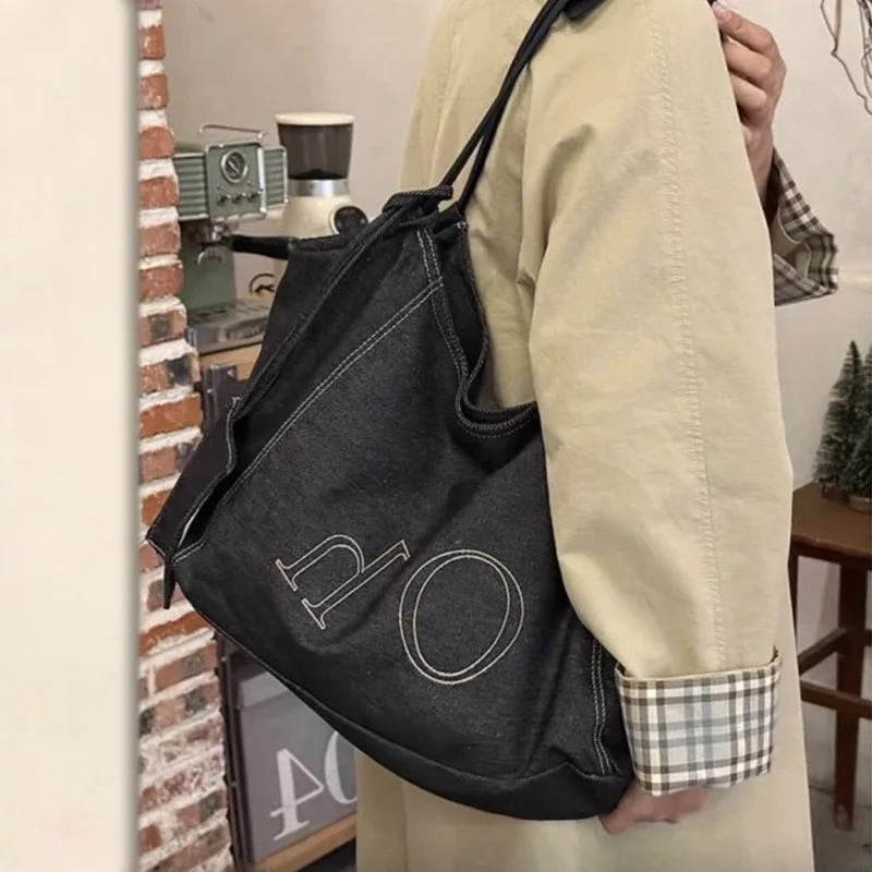 

2025 Luxury Denim Tote Bags Women Casual Designer Purse Large Capacity Underarm Cloth Shoulder Bag with Letter Pockets New