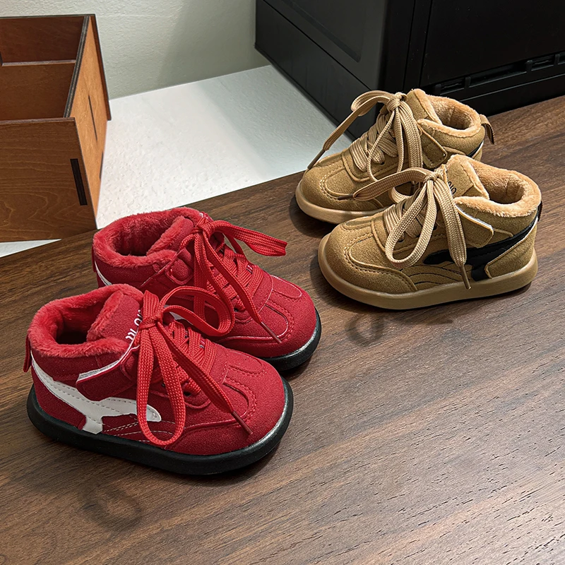 

2025 г., новые зимние детские зимние сапоги, кожаные теплые плюшевые туфли для маленьких мальчиков, нескользящие модные ботинки для маленьких девочек 1-6 лет