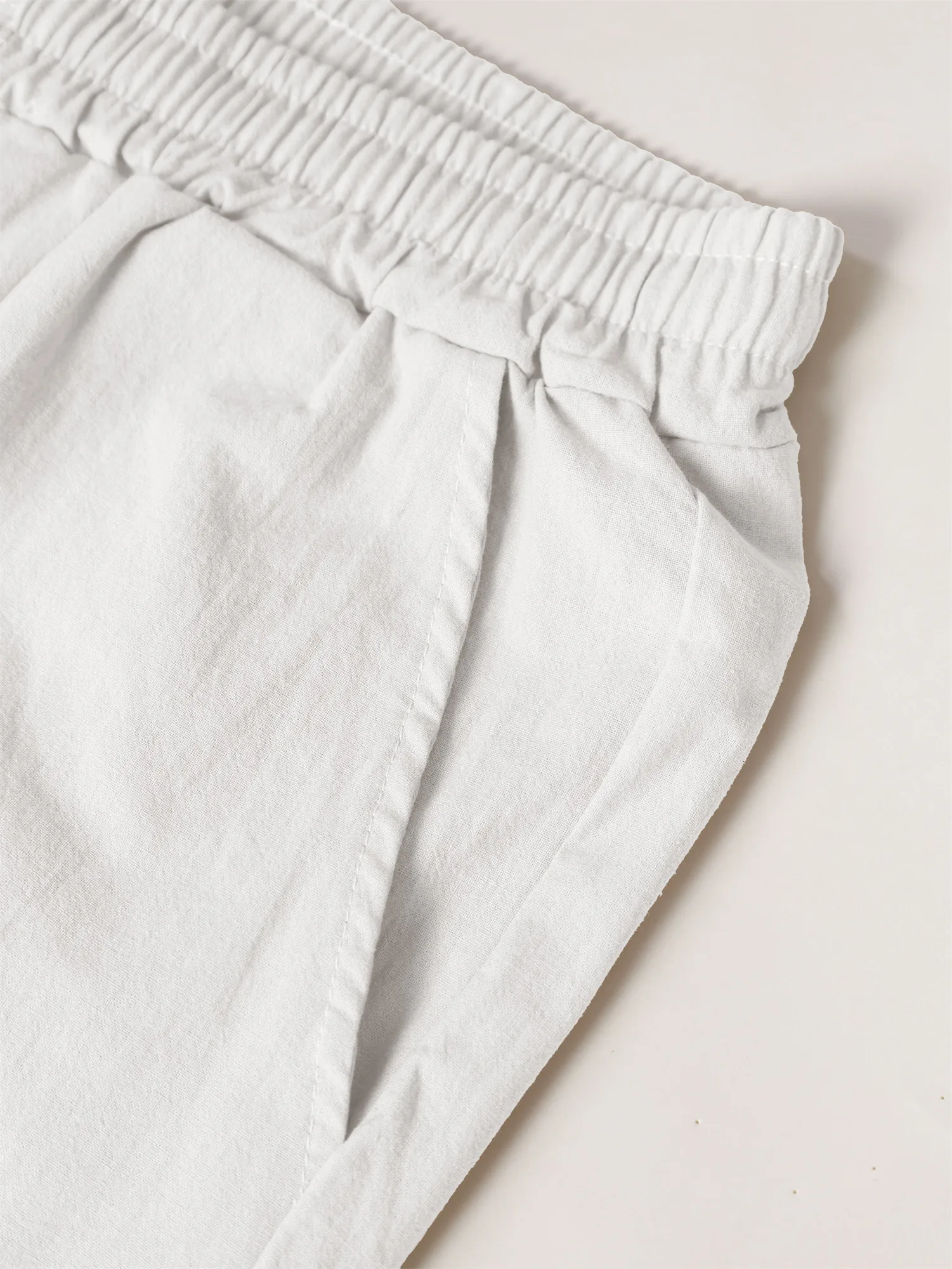 Men's Printed Cotton Linen Shorts Drawstring Elastic Waist Straight Leg Breathable Daily Beach Five Points Bermuda Shorts