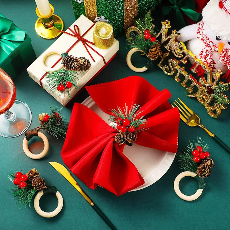 

Christmas Napkin Ring Simulation Berry Pine Needle Napkin Clasp European Wooden Napkin Ring