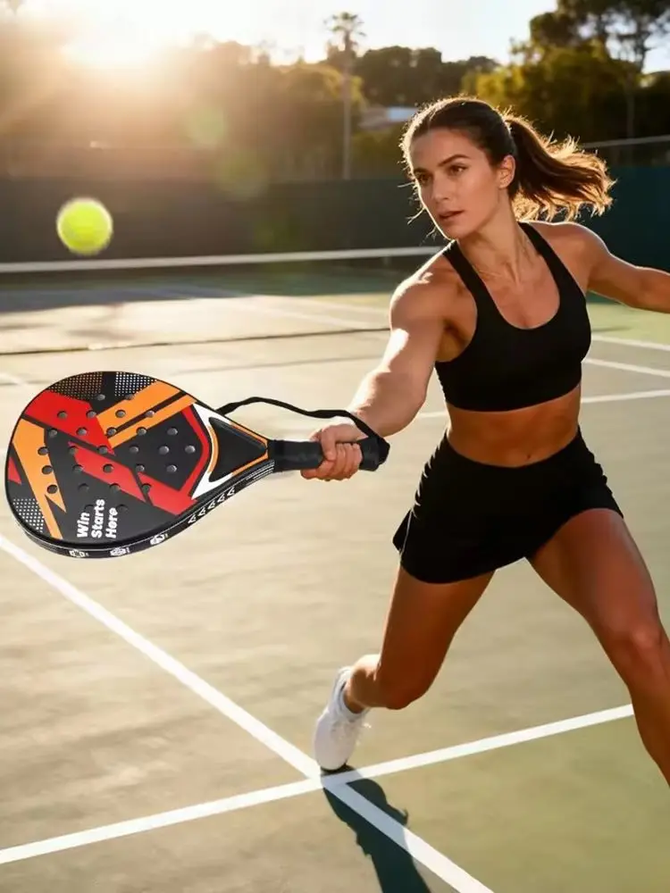Padelschläger mit Carbonfaser-Oberfläche und EVA-Memory-Schaum-Kern – Leichtgewichtig, Tennisschläger mit bruchsicherem Kunststoffrahmen, gepolsterter Kern, außergewöhnlicher Rückprall, preisgünstige