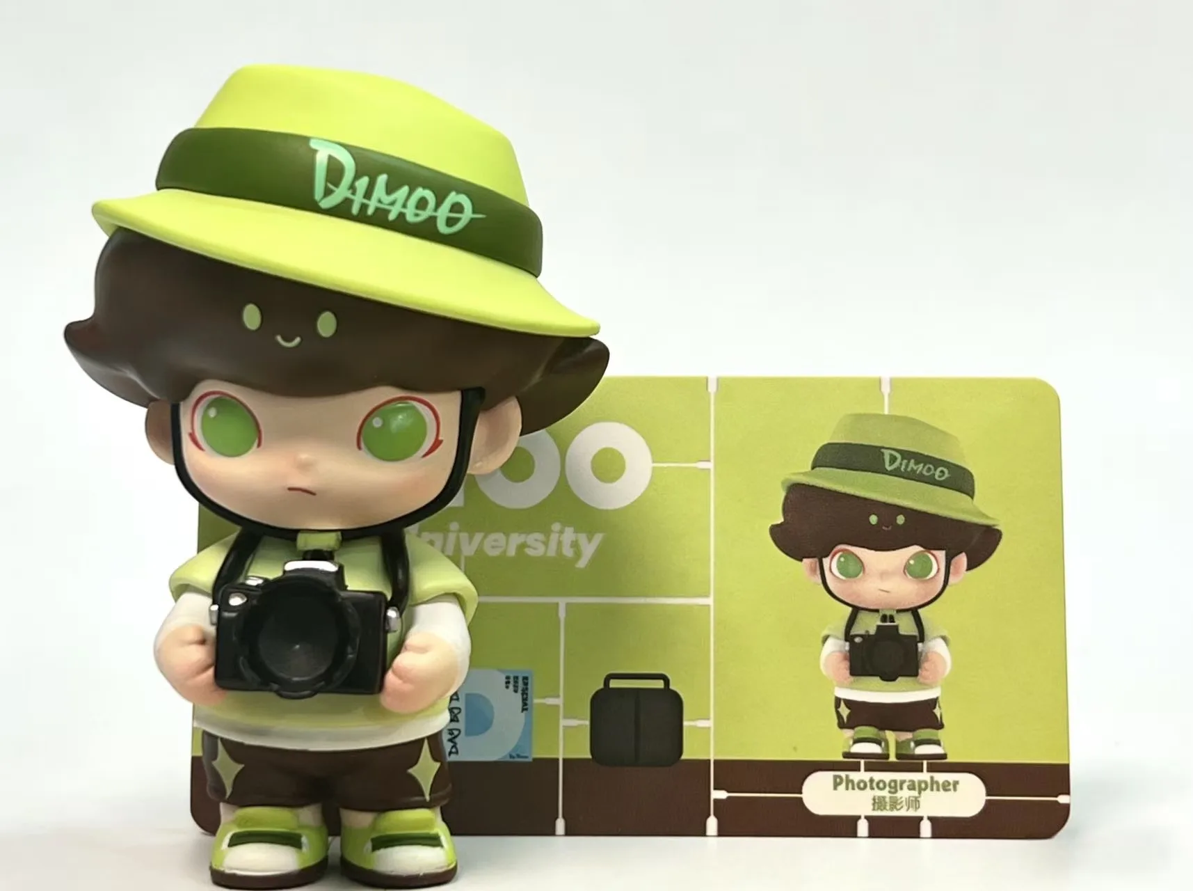 

POP MART DIMOO Life University Series Blind Box - Mystery Action Figure Surprise Cute Model Toy for Birthday Gifts