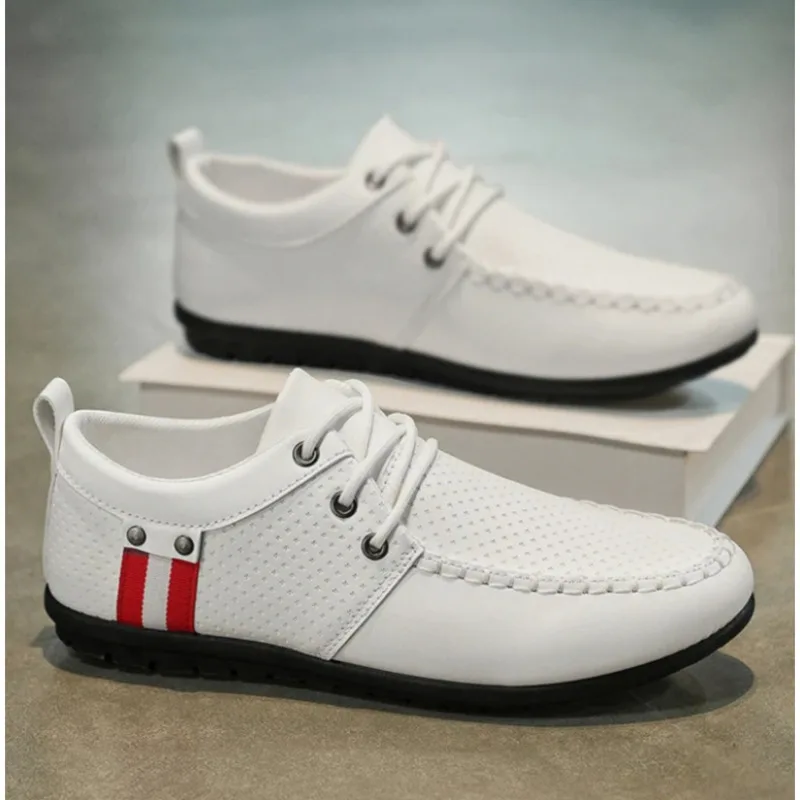 

Новинка 2024 года, мужская обувь, однотонная обувь без шнуровки для вождения, весна и осень, новый стиль, дышащая обувь в горошек, британские кроссовки