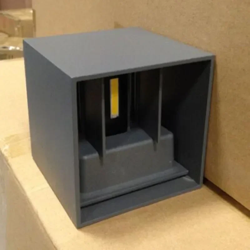 

7 Вт светодиодный уличный настенный светильник IP67 ASWAY для поверхностного монтажа на открытом воздухе кубический светодиодный настенный светильник, алюминиевый белый/черный настенный светильник вверх и вниз Y-D127