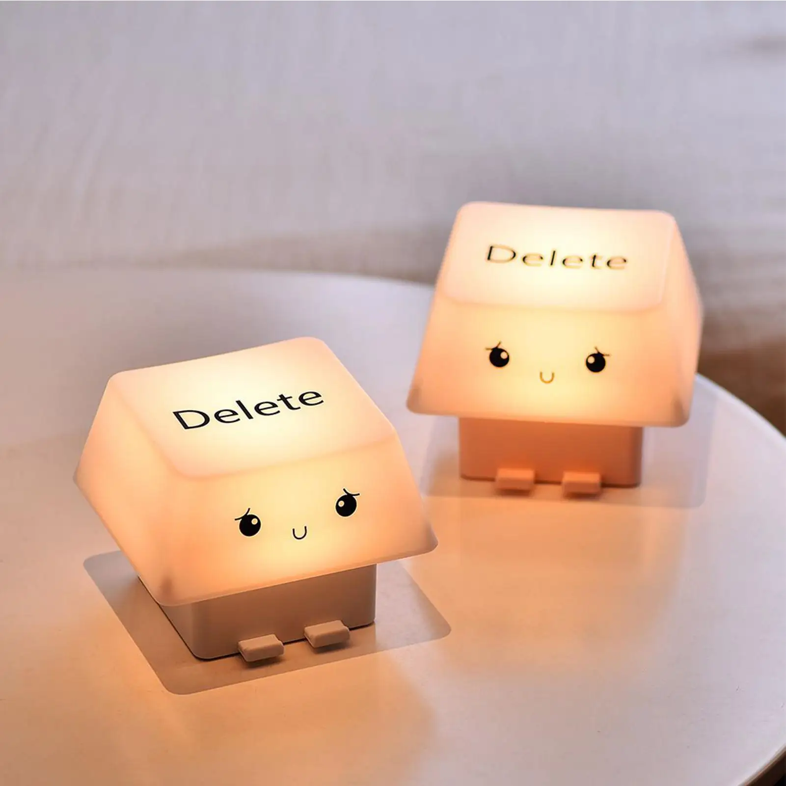 

Cute Night Light Keycap Shape Soft Glow Cute Night Lamp USB-Powered Press To Relax Phone Holder for RV Interior Party Decor