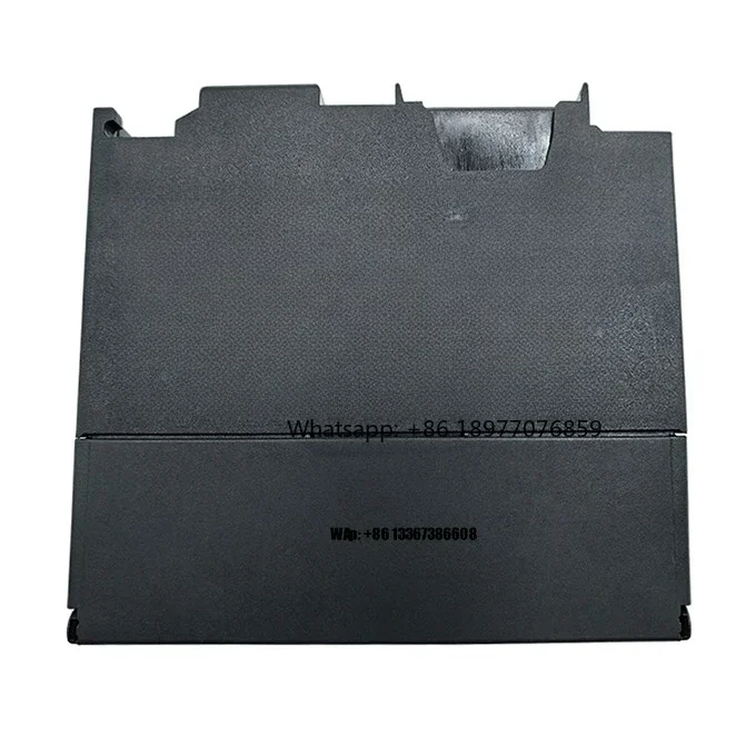 Industrial Dedicated Controller Module with 16 I/O 240V for PLC Programming for
