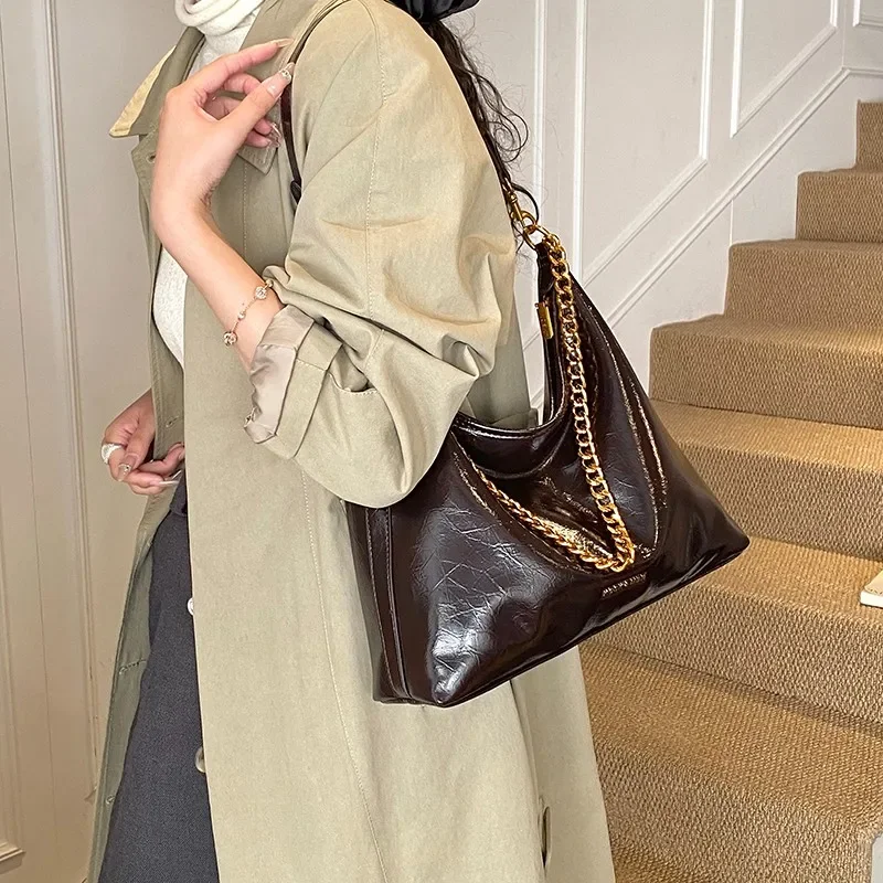 

Модная женская сумка-мессенджер из прочной кожи, дизайн через плечо люксового бренда для городских приключений