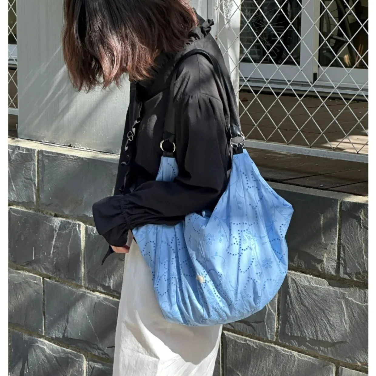 

Casual Large Capacity Women's Tote Bag Hollow Printed Shoulder Bags
