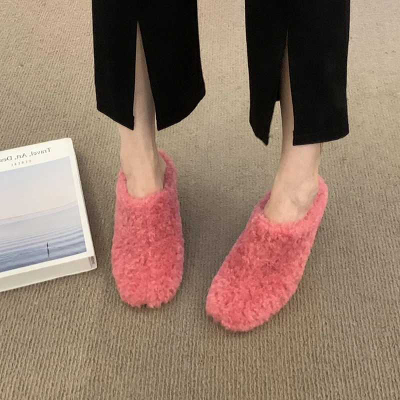 Slip-on Pink Wool Mules Women Fashion  Closed Toe  Plush Court Clogs Ladies Winter Warm Lambswool Heeled Slippers