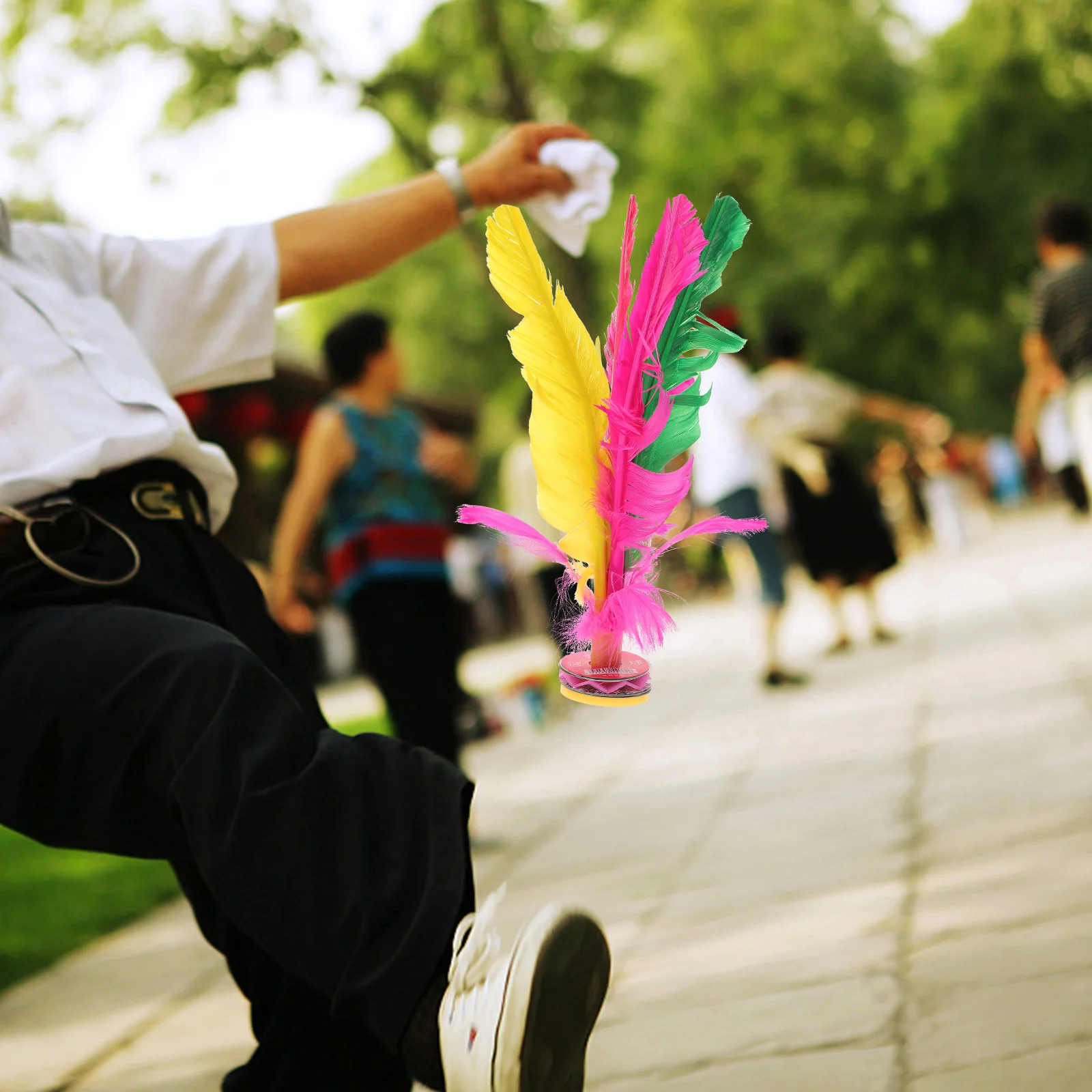 

6 Pcs Colored Shuttlecock Racket Chinese Sports Toys Scissors Kicking Iron Sheets Jianzi Fitness