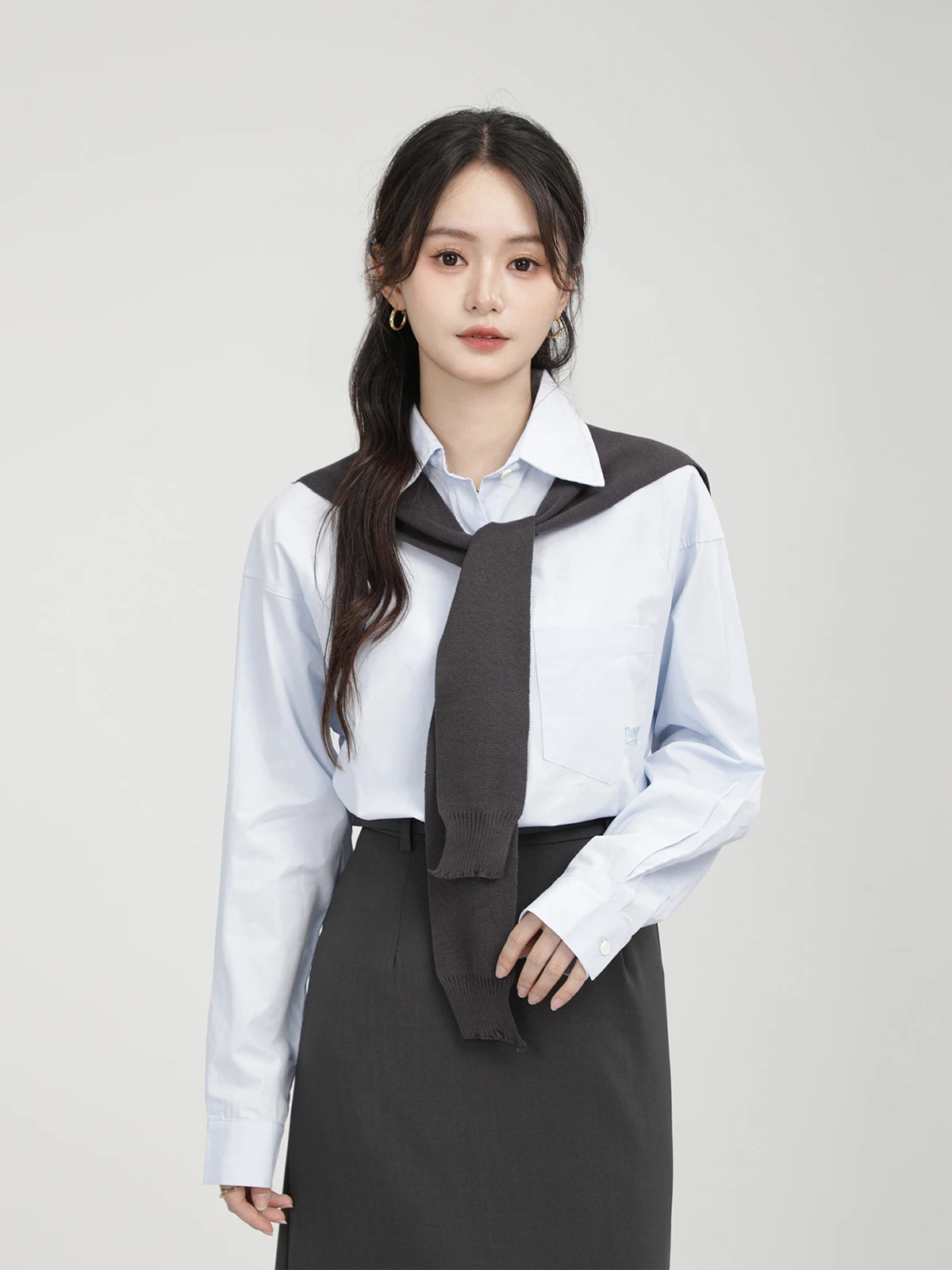 

XinmonLe Vintage Hong Kong Sle irt And Scarf Set Women's Autumn New Faion Versatile College Sle Top Pure Color Commut...