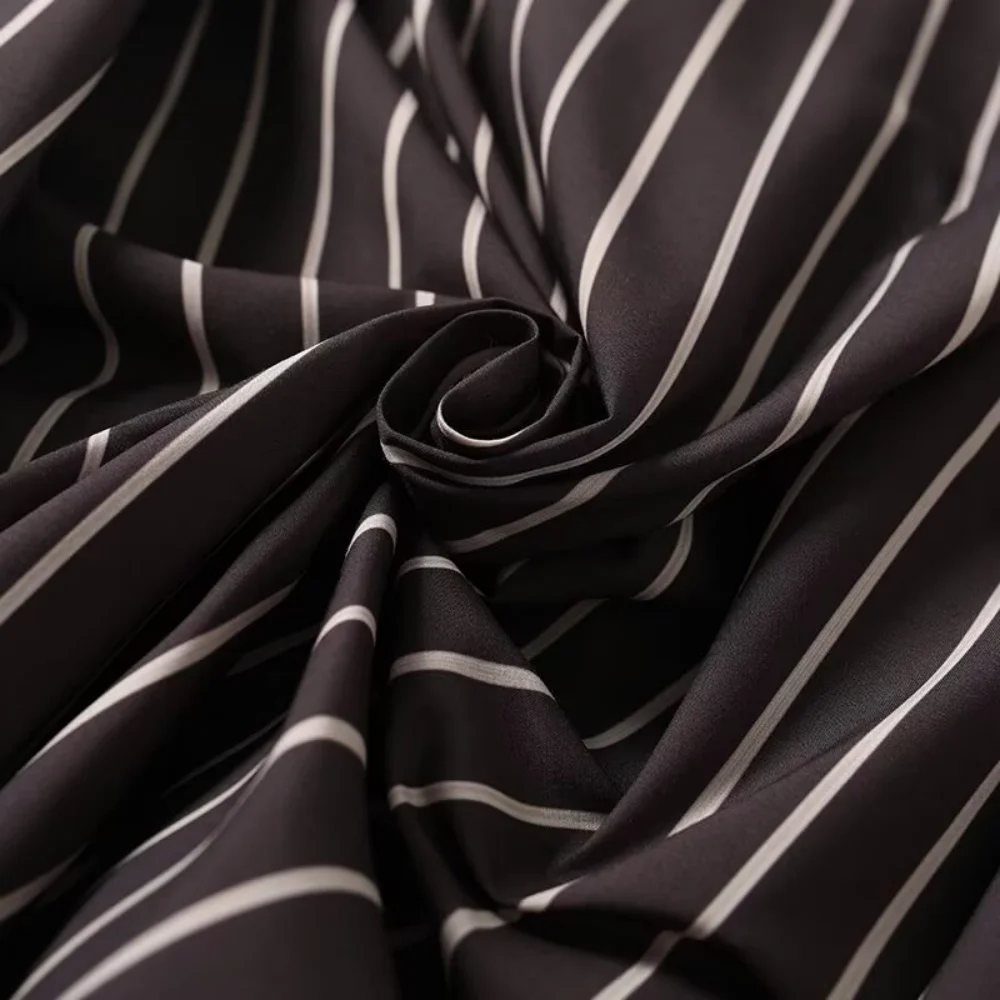 UNIZERA 2025 Nuovo prodotto Moda casual da donna Design in stile europeo e americano Camicia a righe sensoriale e diligente