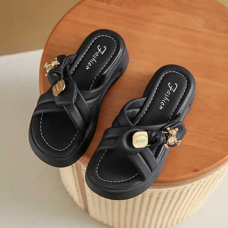 

Non-slip Round Nose Slides Slippers Casual Style For Women Shoes White Woman Sandals Sneakers Sports Loafersy Famous Brand