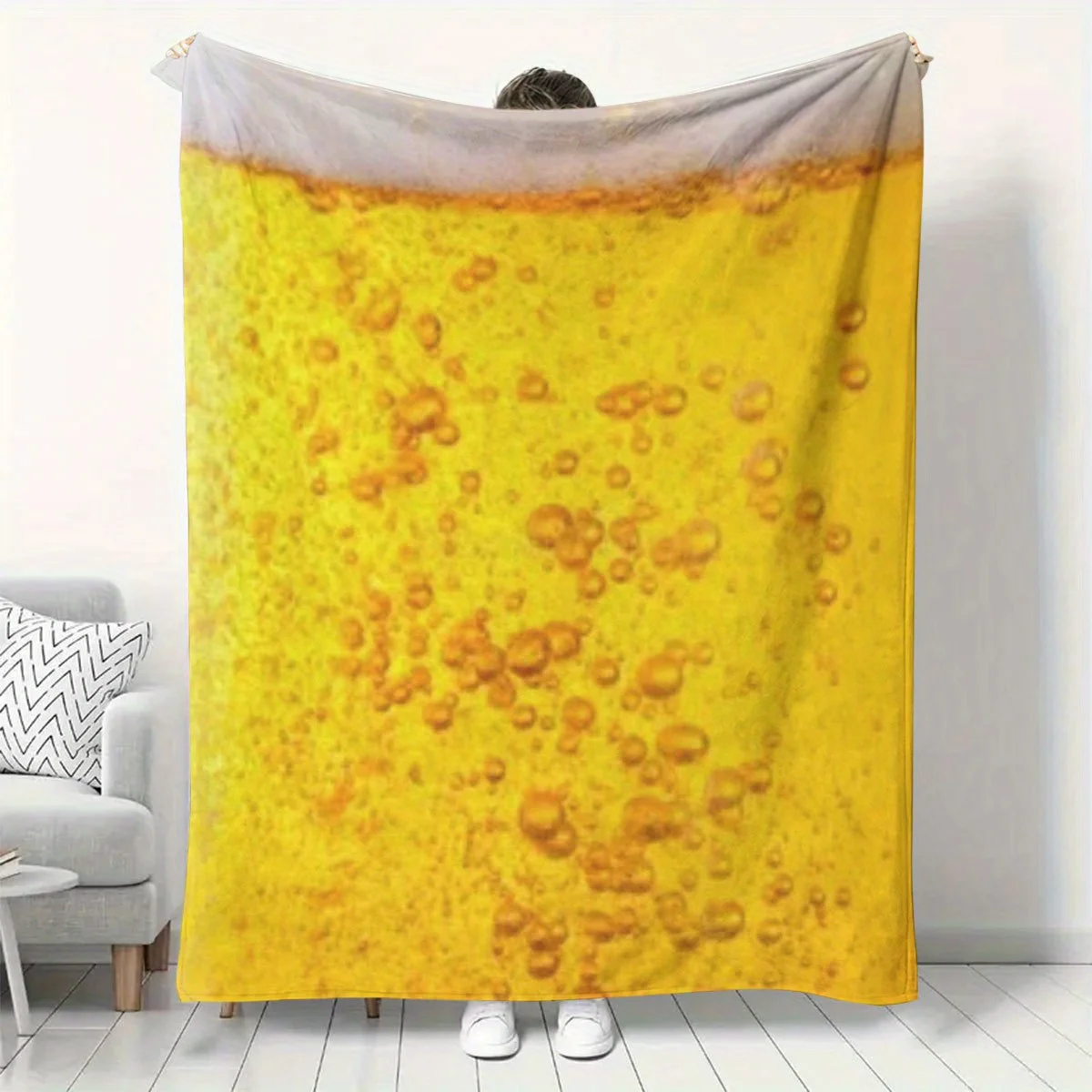

1pc Fun Beer Blanket Printed Flannel Small Throw - Ultra Soft Polyester Fleece - Lightweight, Multiple Sizes, Air Conditioning