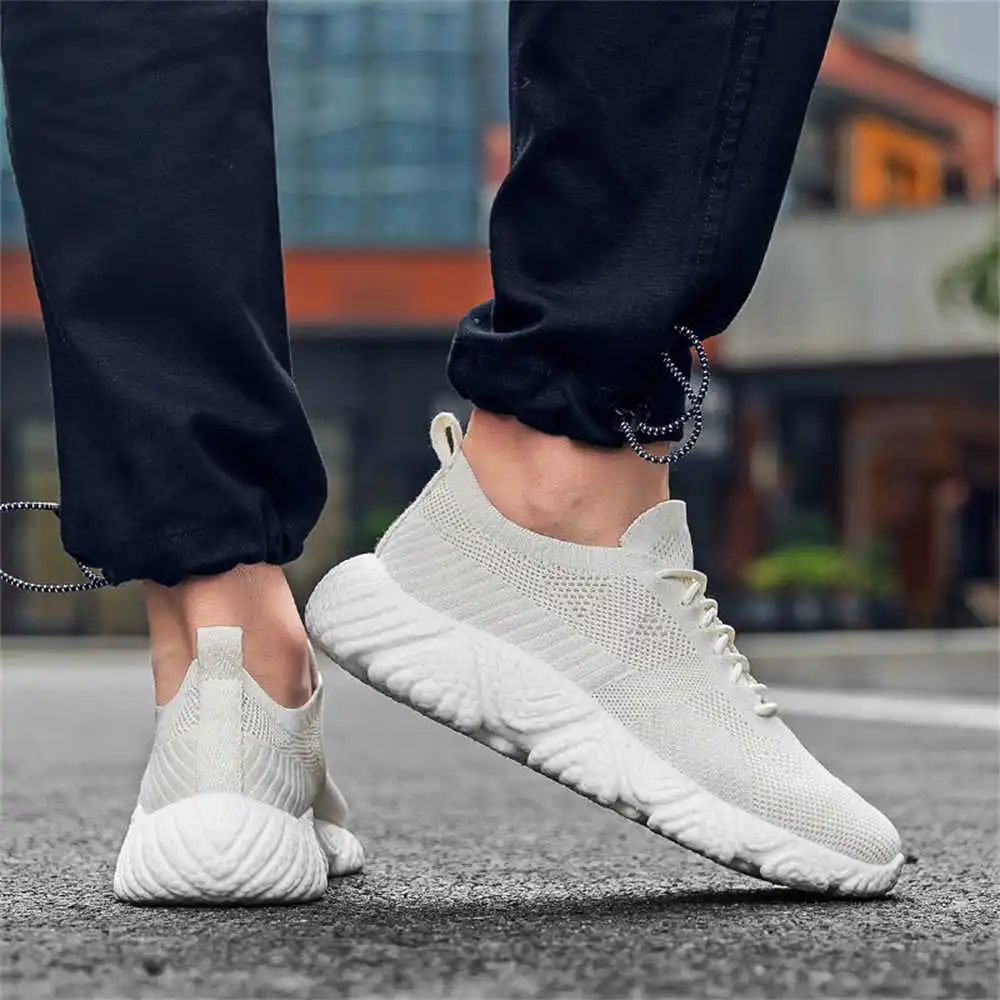 Anti-slip Oversize Mans Travel Shoes Casual Comfortable Sneakers Shoes Sports And Leisure Popular Goods Zapatiilas Athletic