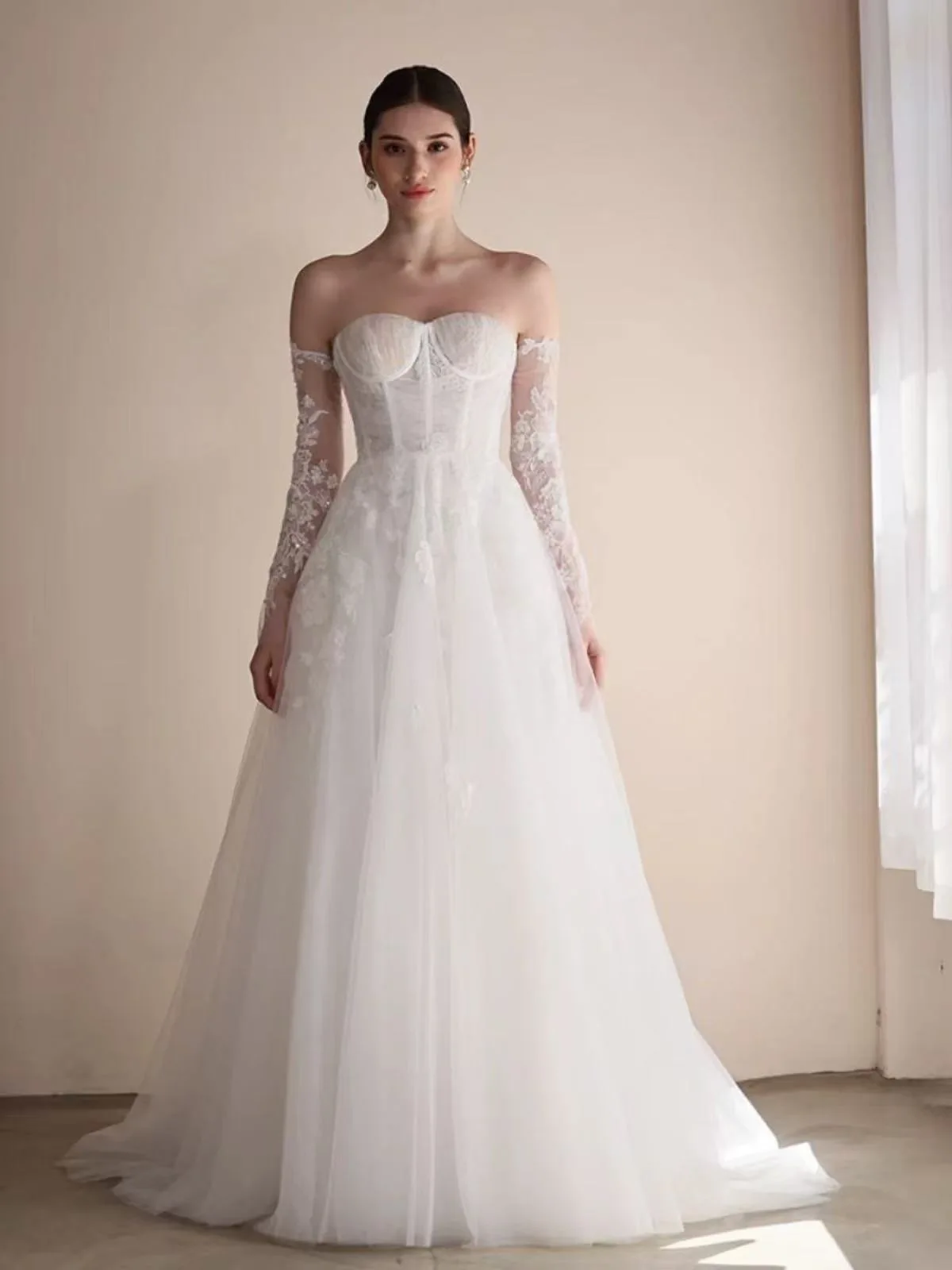 Personalizado requintado a linha de renda querida tule vestidos de casamento fora do ombro apliques graciosos mangas compridas vestido de noiva