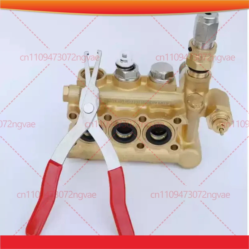For High Pressure Water Valve Remover, Water Pump Oil Pump Disassembly Tool, Copper Core Extraction Pliers Power Tools Accessory