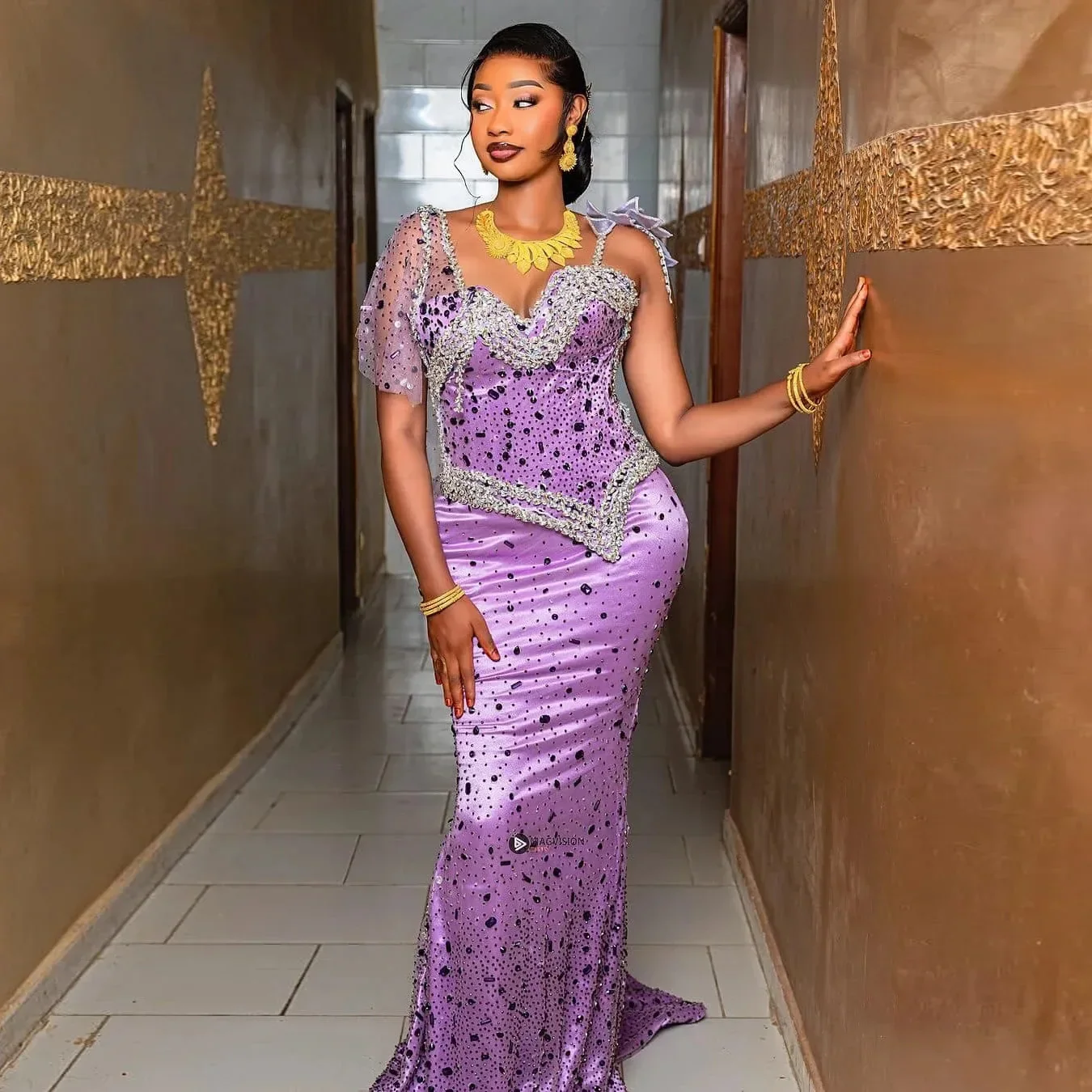 

Exquisite Dresses Illusion Crystals One Shoulder Lilac Prom Dress Gorgeous Custom Made Mermaid Prom Gowns Sequined Sparkle