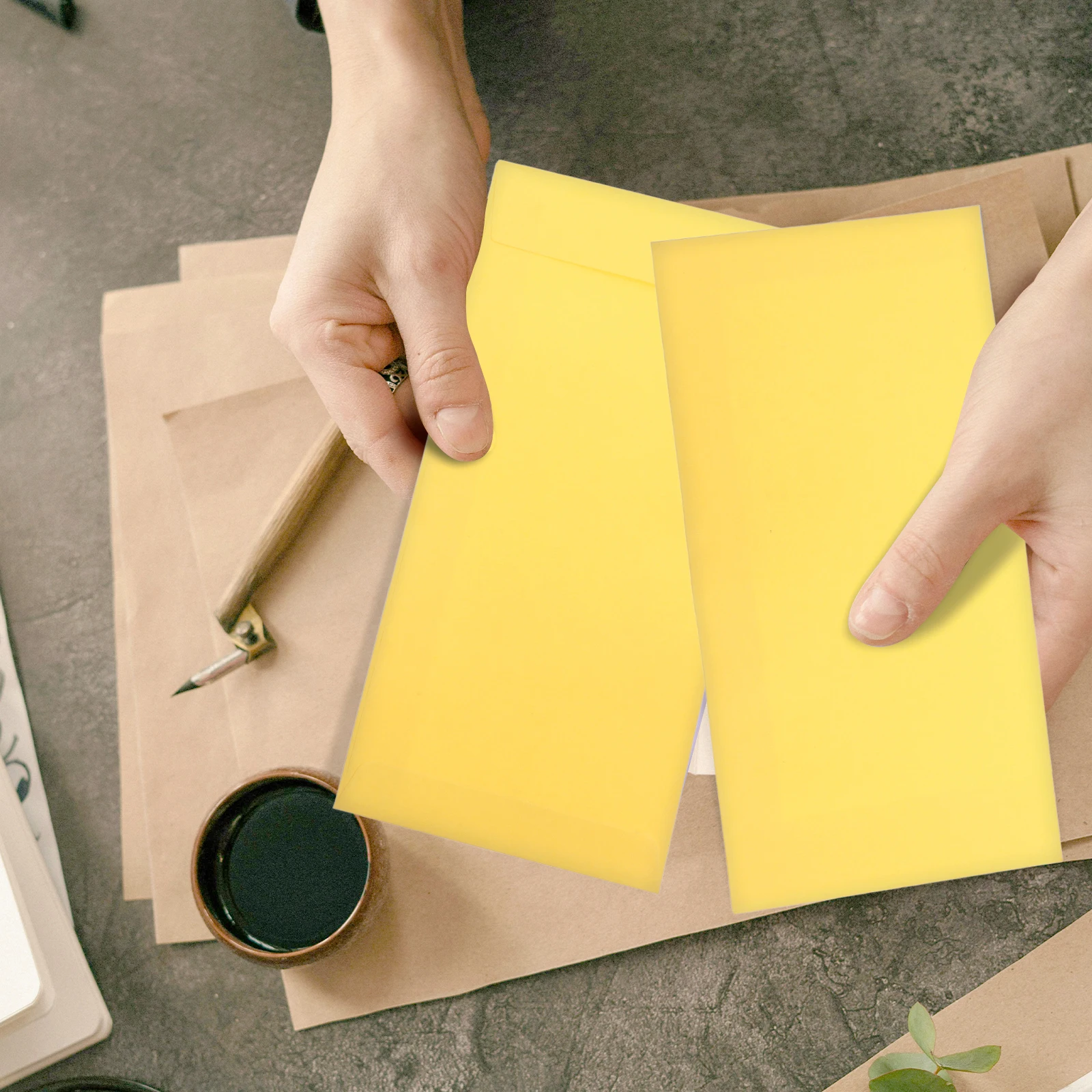 

60Pcs Paper Envelopes Self Seal Convenient Letter Covers Invitation Card Holders Small Item Storage