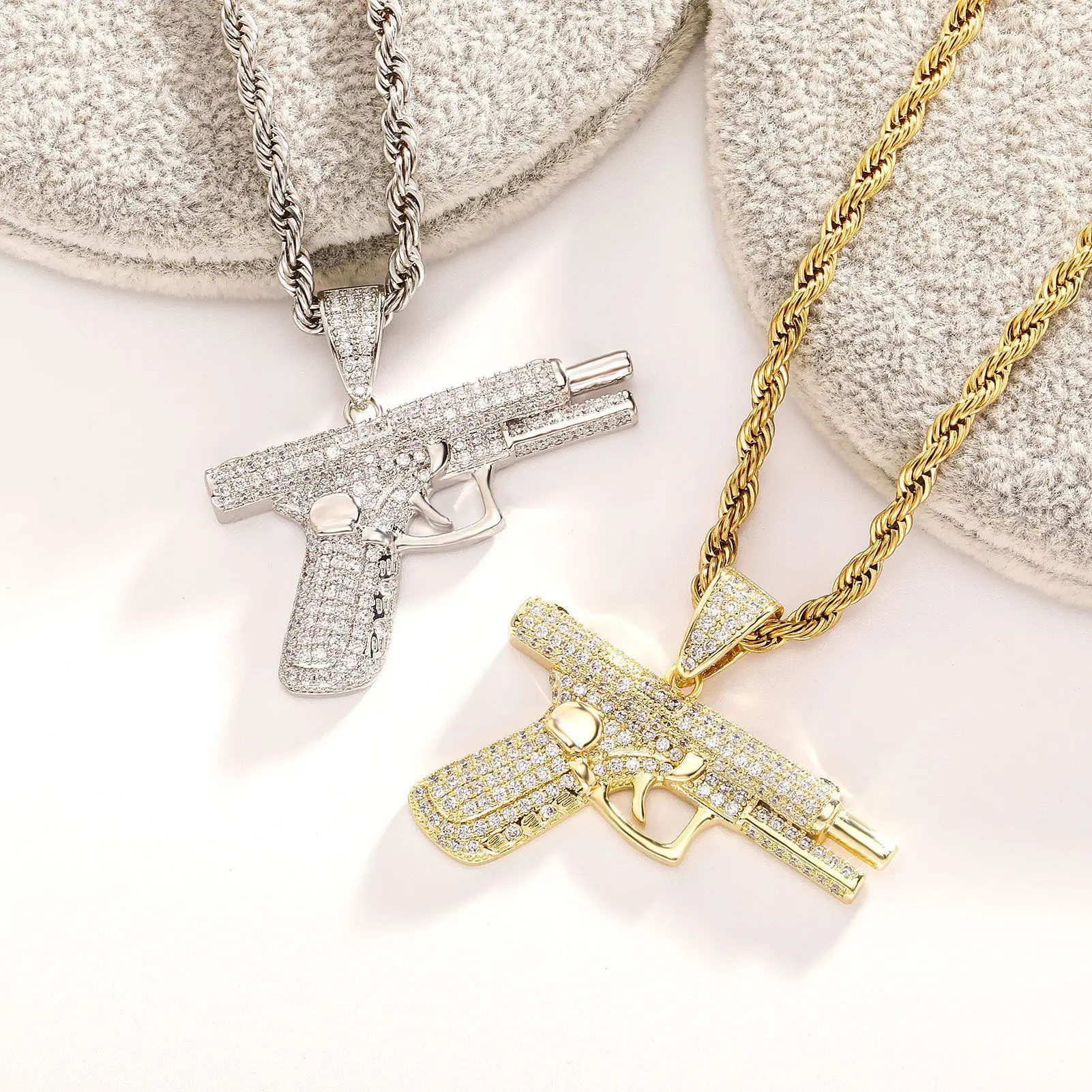European and American necklace, hip-hop small pistol necklace, creative diamond inlaid zircon machine gun, trendy men's accessor view 3