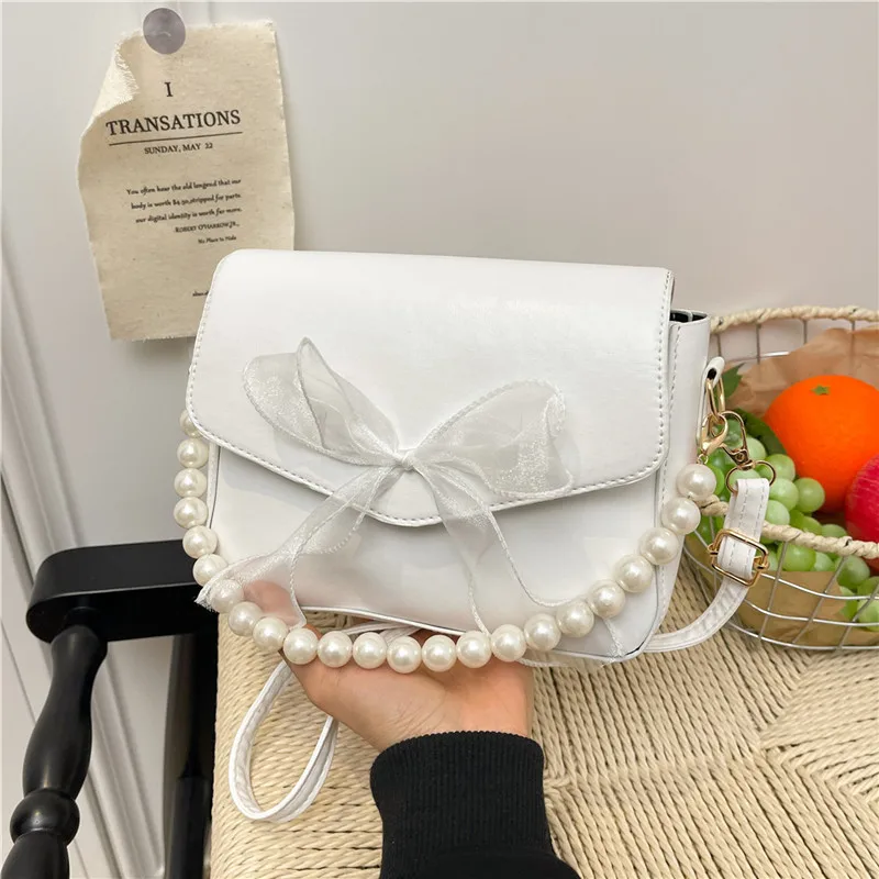 One-shoulder Crossbody Bag Commuter Pearl Handbag Stylish Simple Minimalist Niche Design Woman Sweet Solid Simple Casual