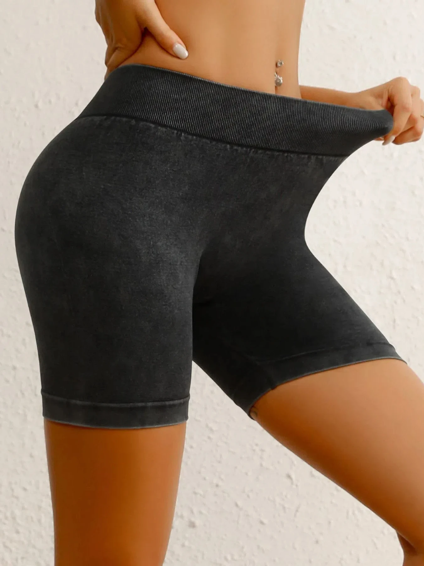 Women Yoga Shorts High Waist V-Back Waist Tights Tummy Control Gym Running Pants Casual Sportswear Shorts