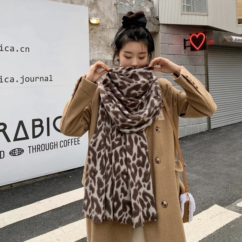 Elegant Scarf For Women Imitation Cashmere Vintage Wild Leopard Winter Double Sided Warm Female Thick Blanket Long Wrap Shawl