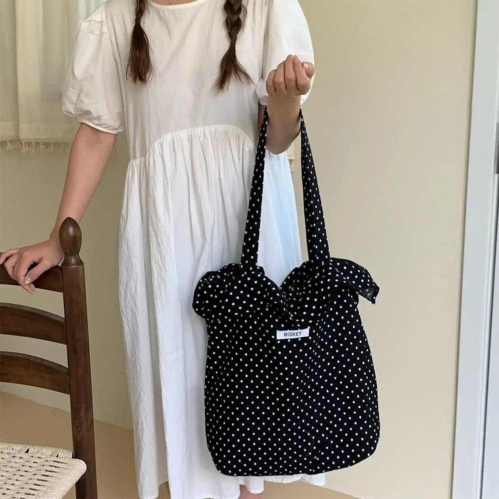 

Ins New Design Dots Ruffles Shoulder Bag Kroean Style Chic Ruffles Pleated Bag Large Capacity Sweet Women's Handbag Lady