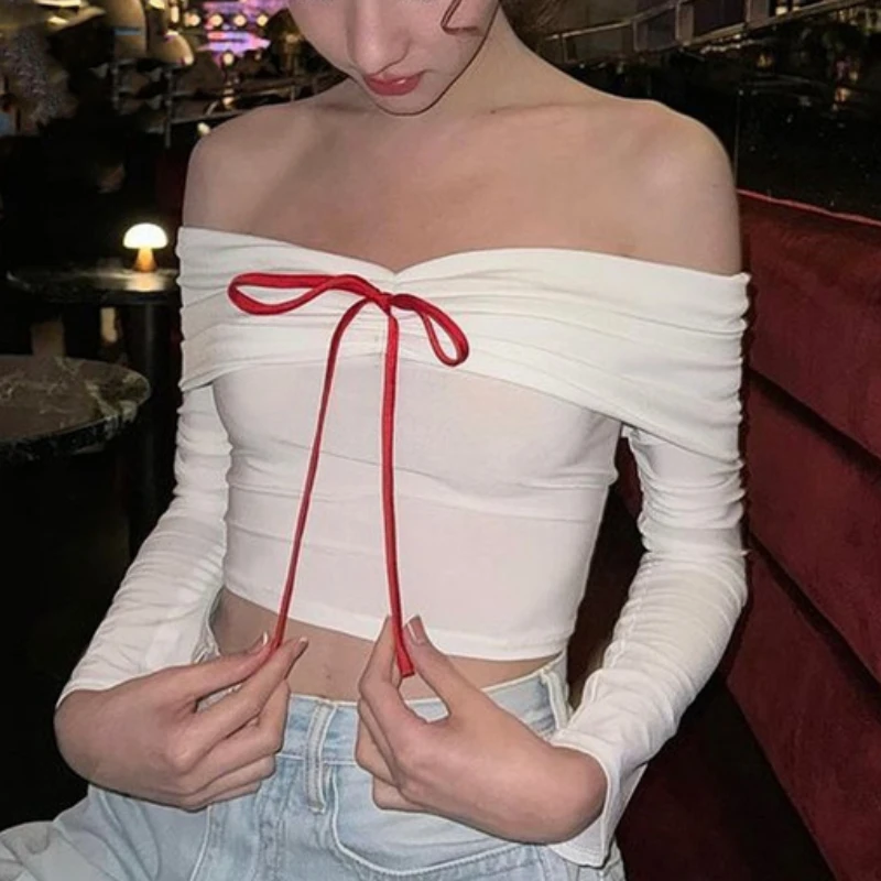 

2025 New Retro Y2K T-shirt Elegant Sweet Fairycore Kawaii Sexy Long Sleeve Slim T-shirts Autumn Korean Casual Tees Women Blouse