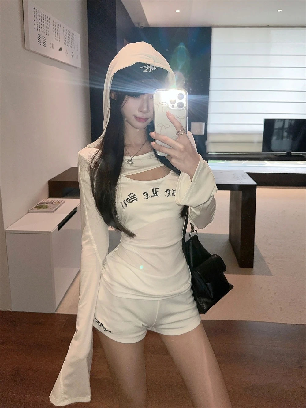 

Plus Size American Sle Hot Girl Letter Print Long Sve Hoodie Top And orts Set Women's Autumn Faion Slimming Two-Piece Suit