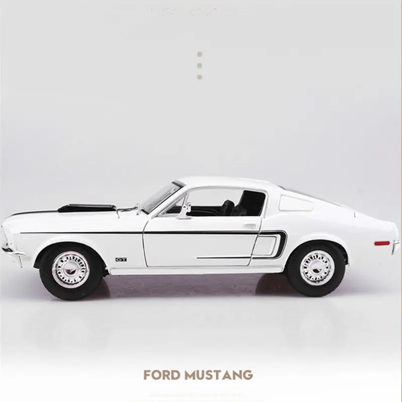Maisto 1:18 1968 Ford Mustang GT Cobra Jet Alloy Muscle Sports Car Model Diecast Metal Track Racing Car Vehicles Model Kids Gift