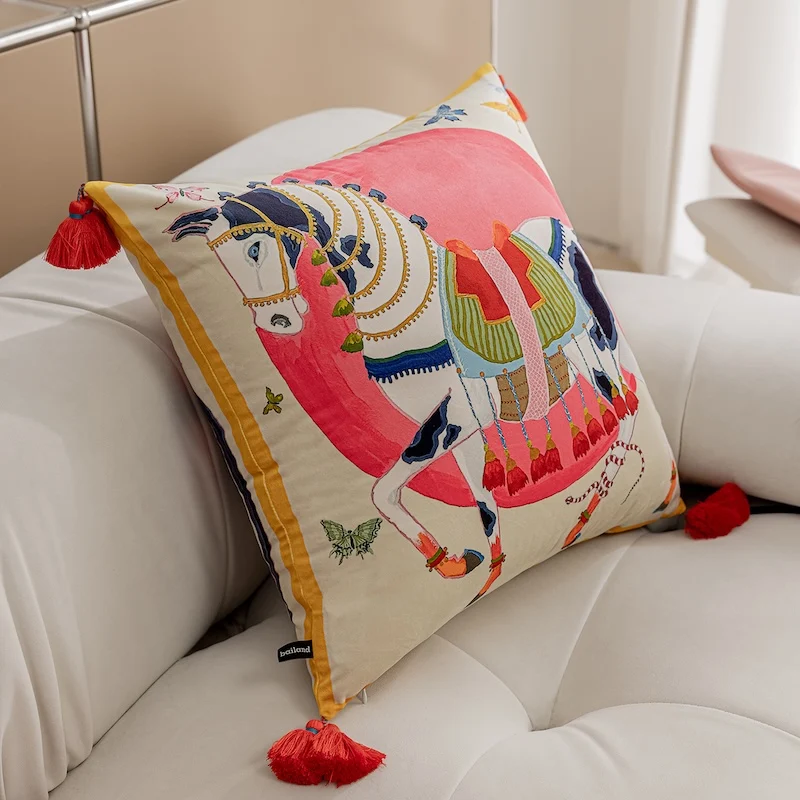 Luxury Horse Pillows Pink Color Cushion Case Thin Velvet 60x60 Square Decorative Pillow Cover For Sofa Chair Home Decorations