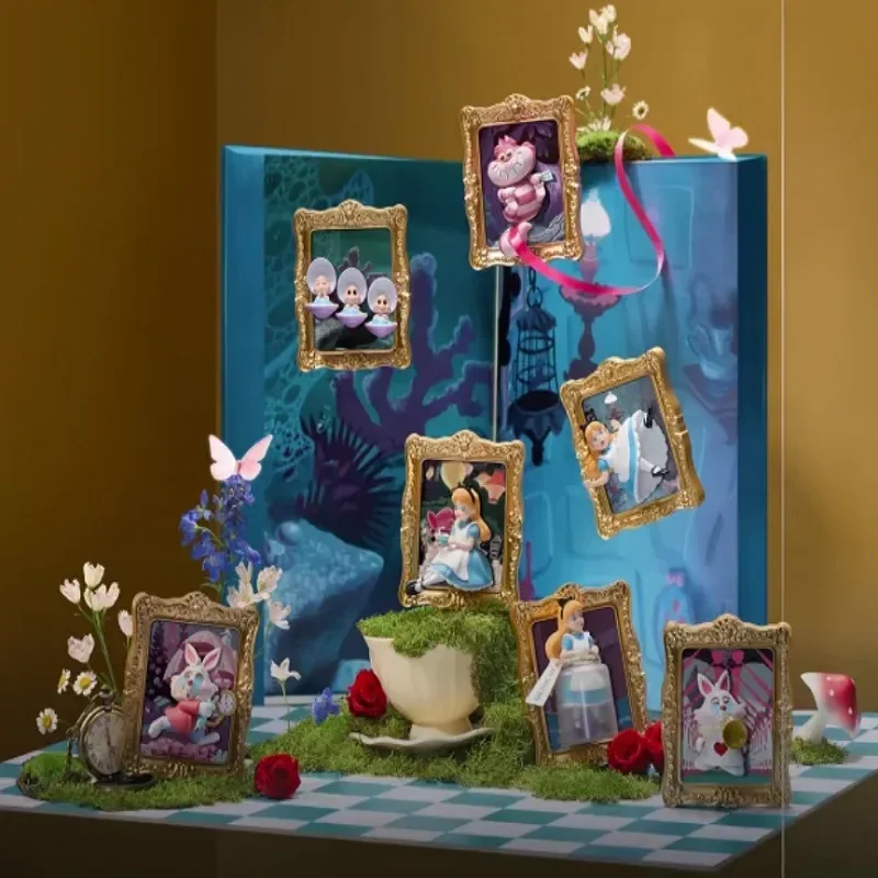 Oryginalne MINISO Disney Alice Art Museum Series Blind Box Figurki Księżniczek Dekoracje Urocze Prezenty Świąteczne - Dostępne od Ręki