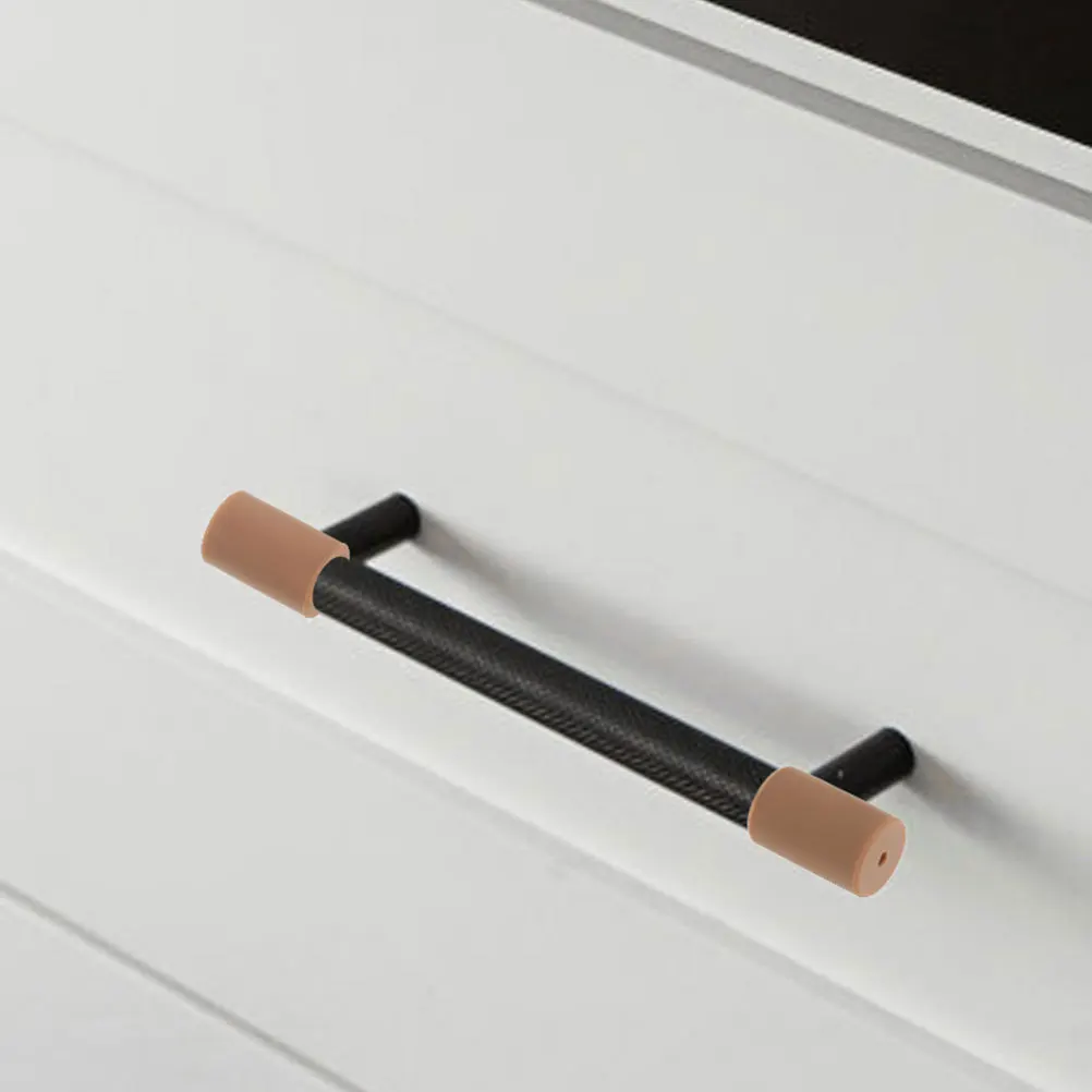 Рисунок 3 - силиконовые защитные уголки для шкафа