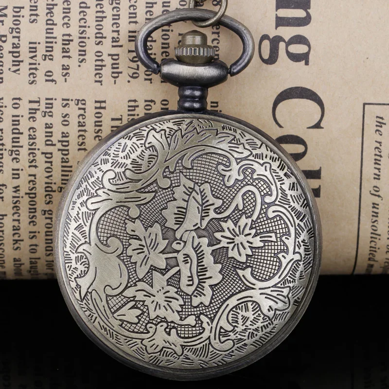 New Fashion Bronze Vintage Flowers Antique Quartz Pocket Watch Fob Chain Watches for Men Women CF1042