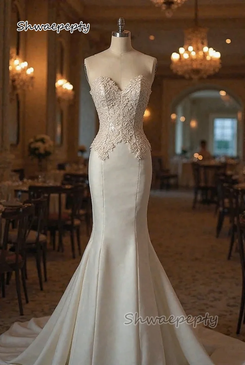 

Vintage Victorian Corset Wedding Dress Sweetheart Neckline Sleeveless Lace Appliques Ivory Satin Bridal Gown Customized