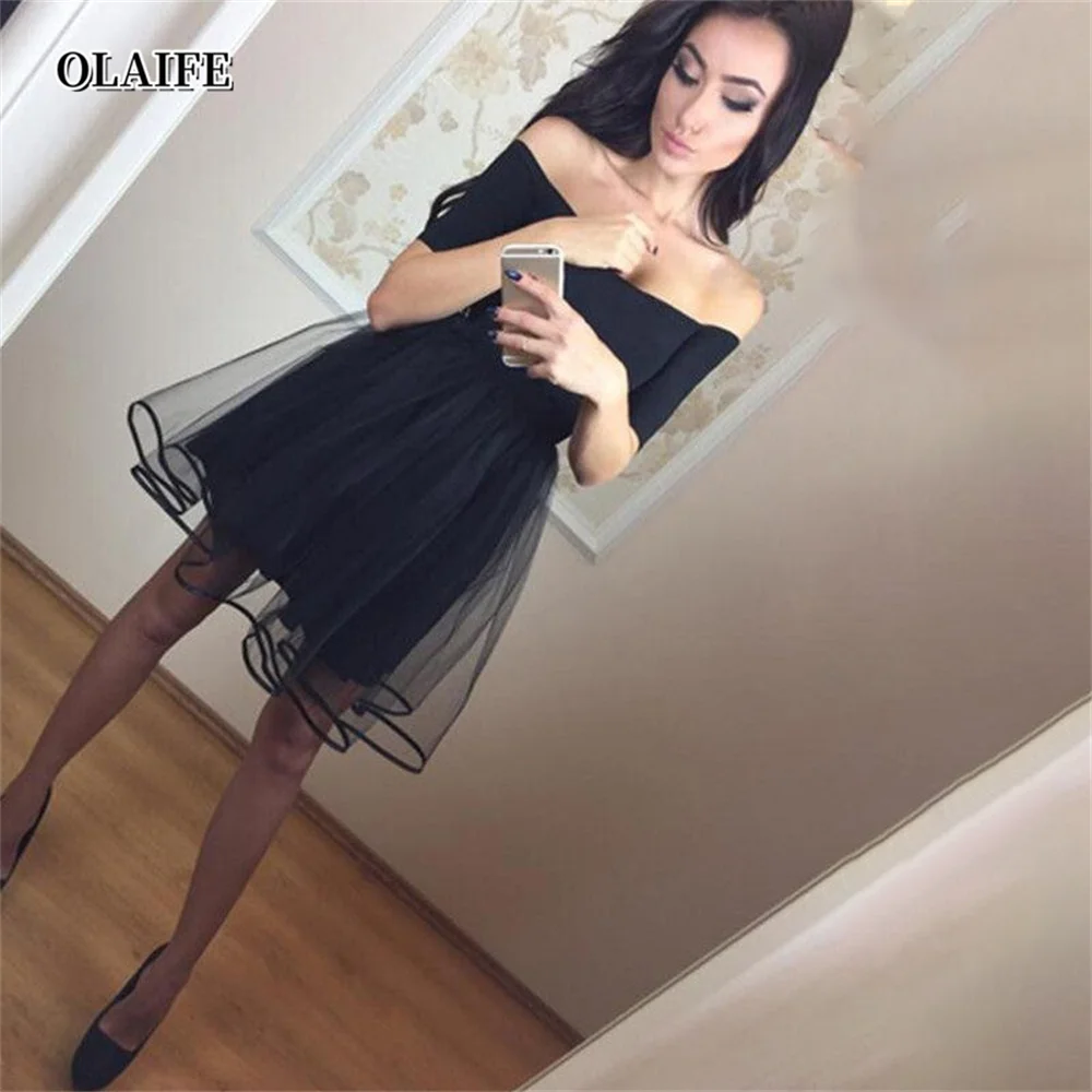 

A-Line Off-The-Shoulder Short Sleeves Tulle Homecoming Dresses Vestidos De Graduación