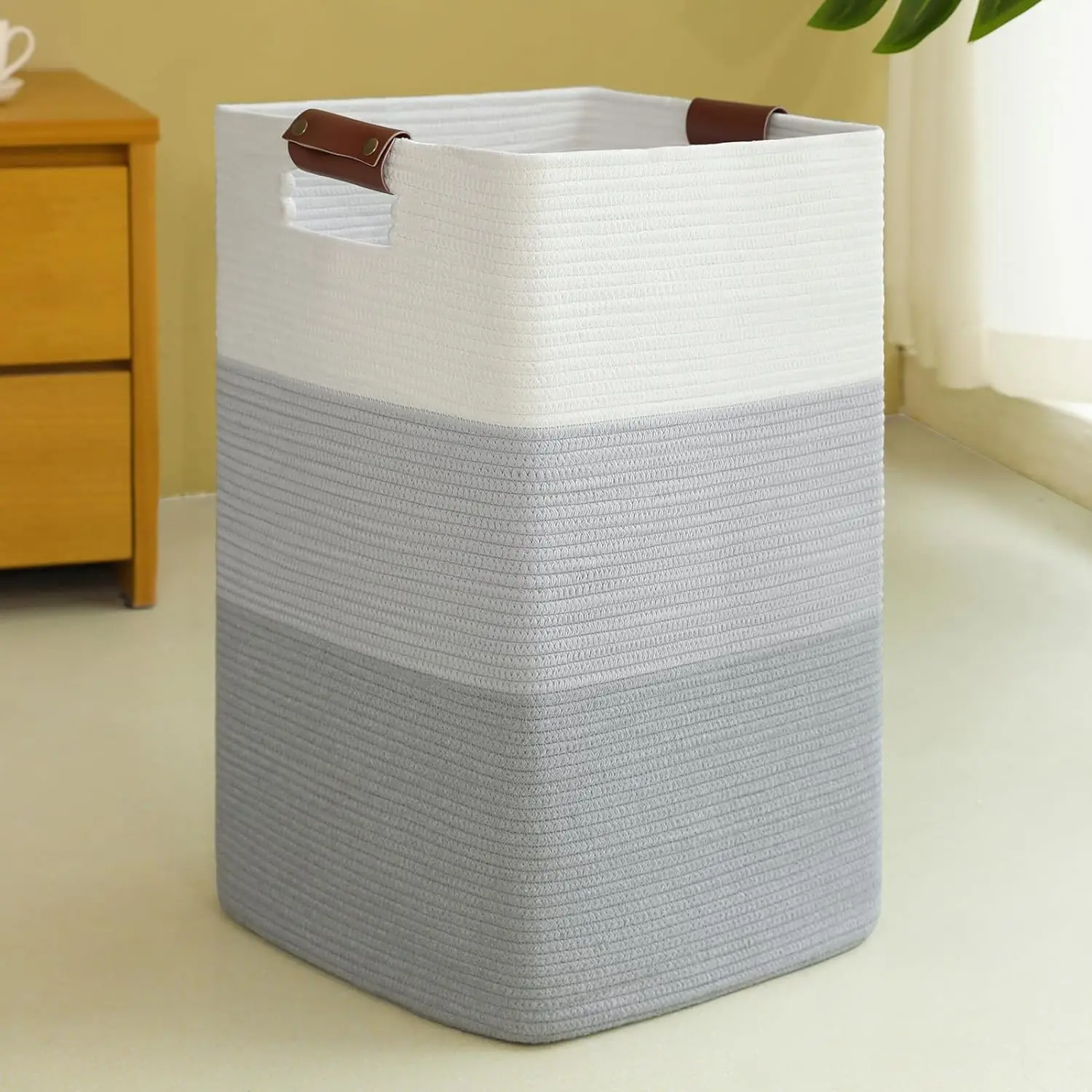 

Laundry Hamper 90L Extra Large Laundry Basket,Cotton Woven Storage Basket Hamper,Handles,Large Basket Pillows,Blankets