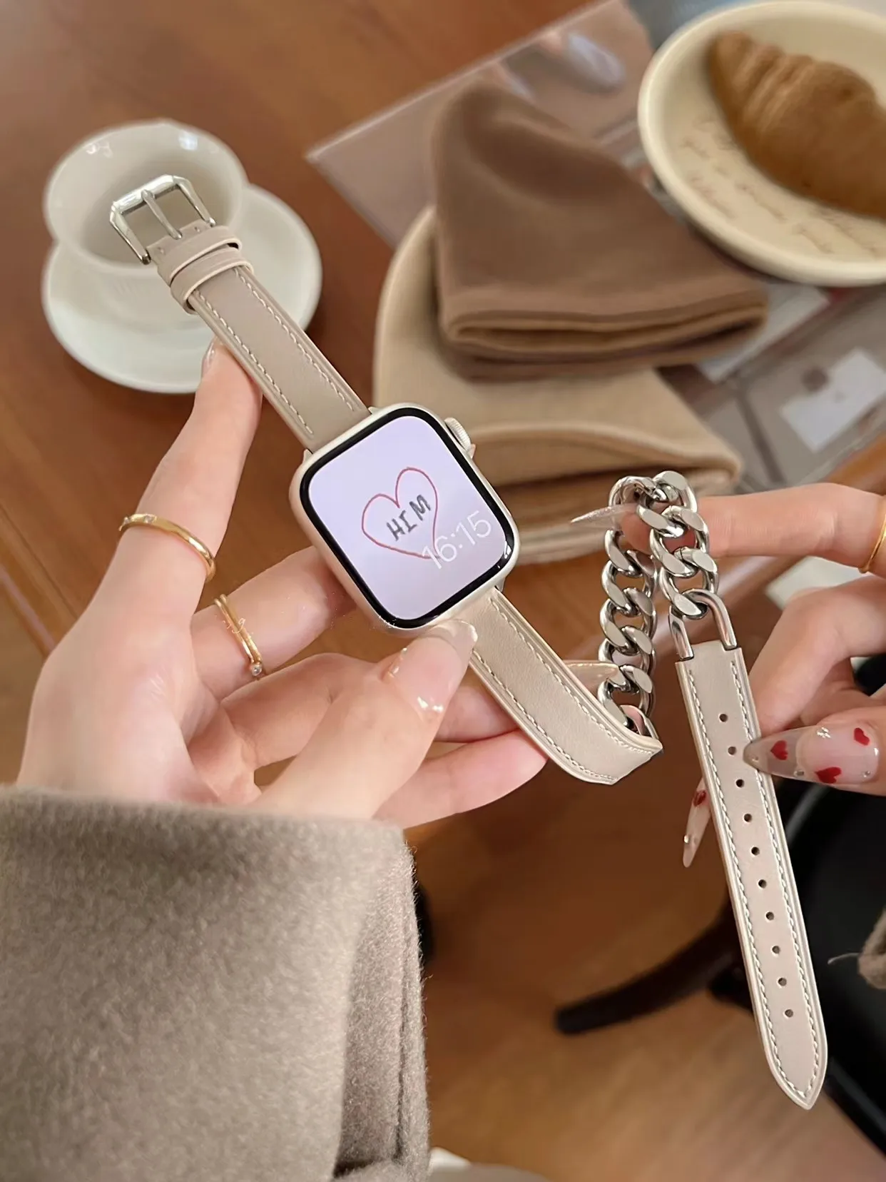 Pulseira de Couro Double Tour para Apple Watch, Correia de Metal para iWatch, Acessórios em Corrente, 40mm, 44mm, 49mm, SE8, 7, 6, 5, 4, 3, 38mm, 42 milímetros, 41 milímetros, 45 milímetros