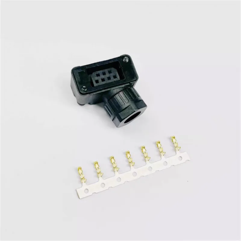 3 pieces connectors for low power servo motors SDC-06T, encoding cable SDC-07T