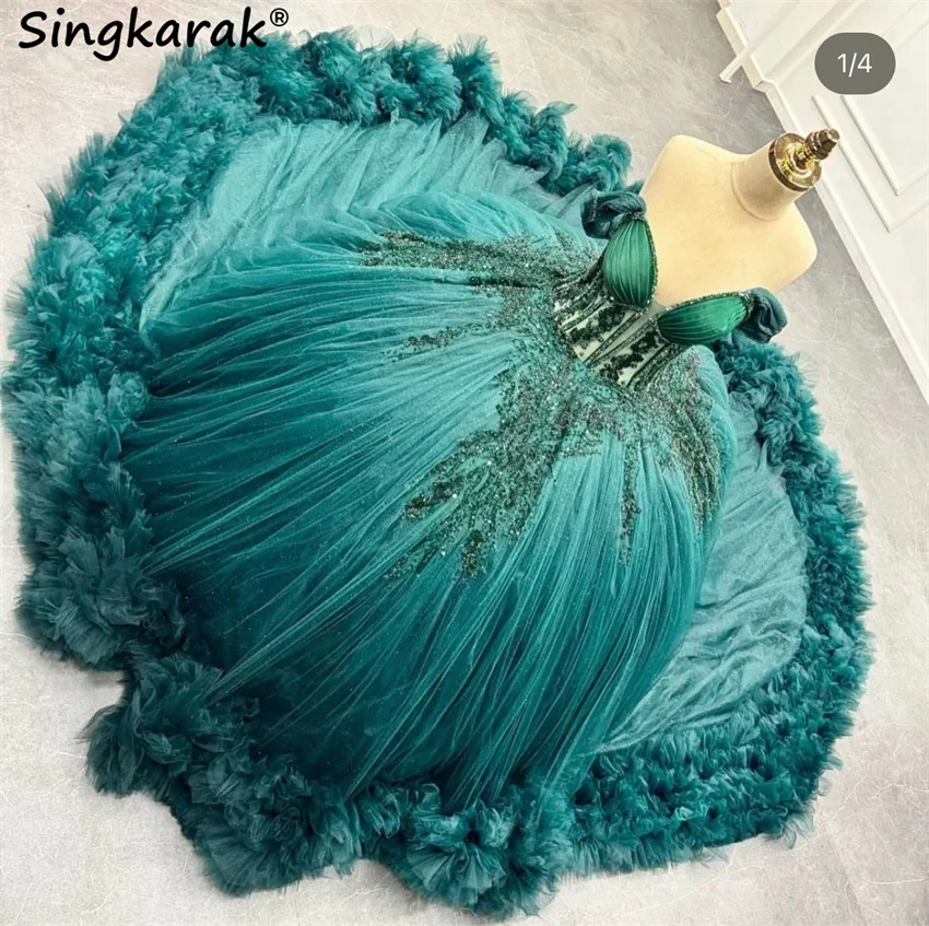 

Luxury Green Quinceanera Dress Tiered Ruffle Sequins Beading Appliques Ball Gown Court Train Vestidos De 15 Años