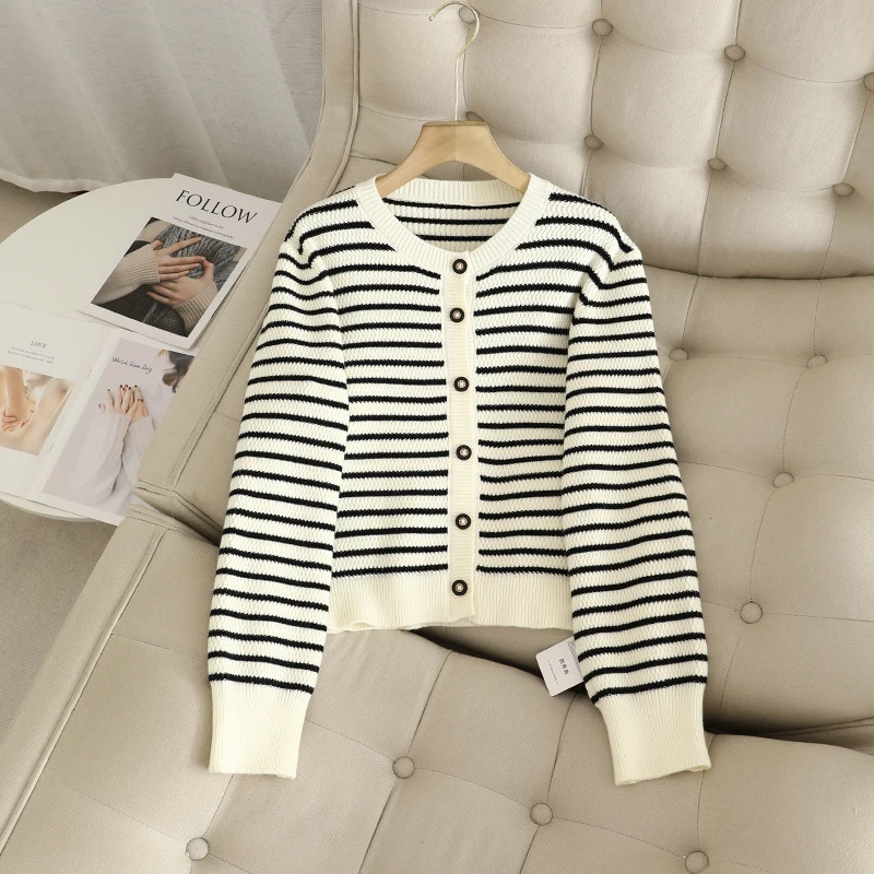 

Women's new fall crew-neck striped knit cardigan College style comfortable soft scholar commuter short top