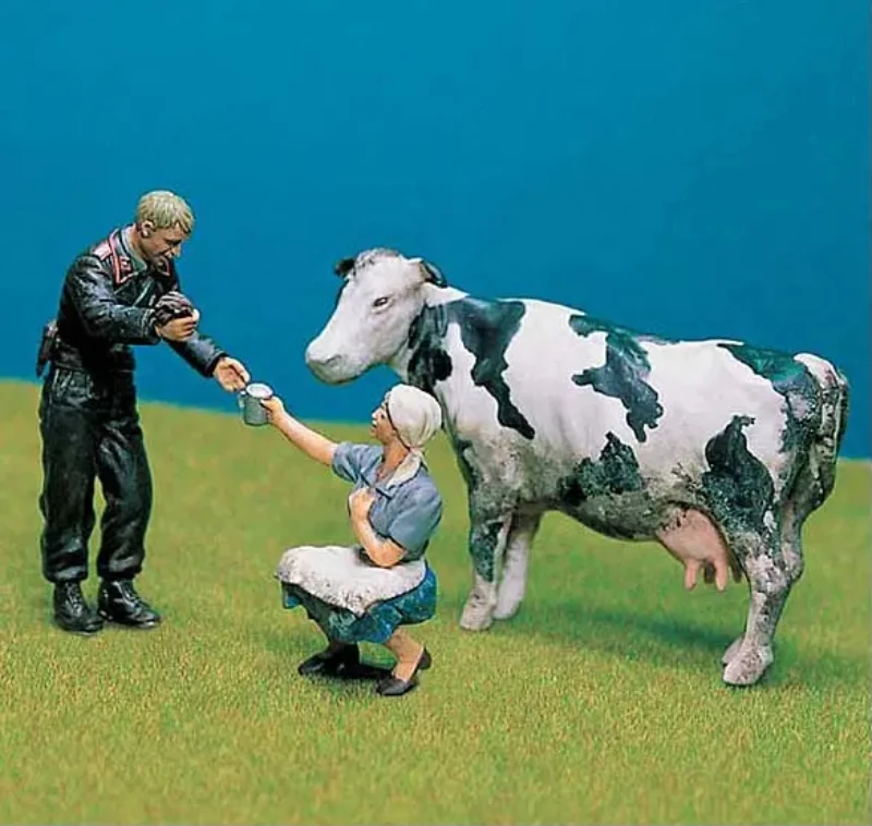 Kit de figurines en résine moulée sous pression, échelle 1/35, soldat allemand et fille de la ferme, 2 figurines avec vache, non assemblée, non peinte