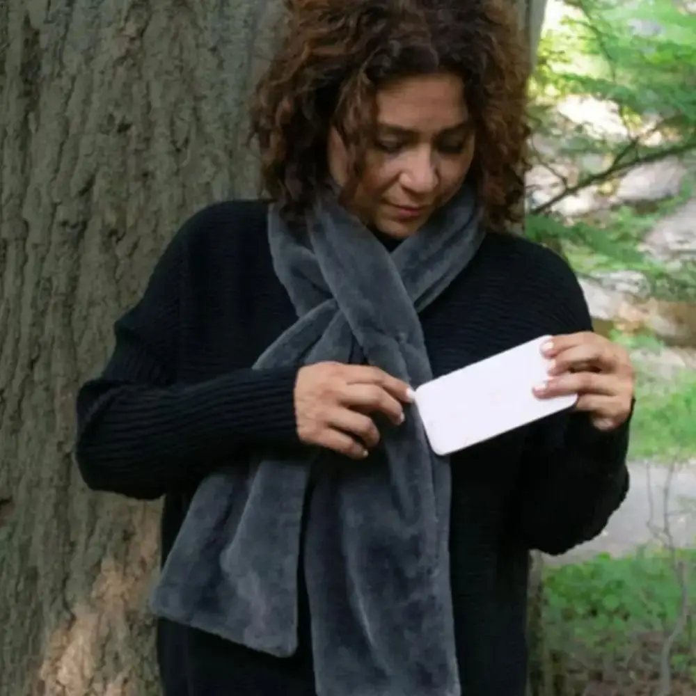 وشاح ناعم مع جيب بسحاب مخفي، مقاوم للرياح لتخزين الهاتف، وشاح طويل دافئ، سميك للحماية من البرد، وشاح من الفرو الصناعي