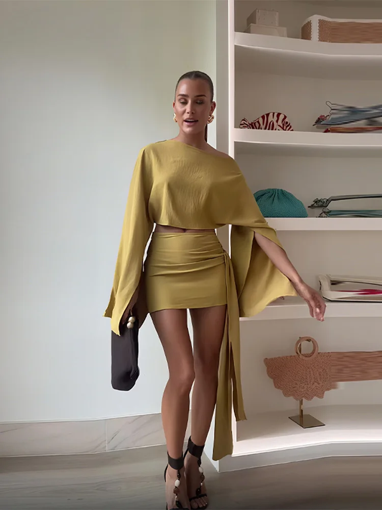

Elegant Yellow Short Skirt Sets Long Sleeves Slanted Shoulder Loose Split Tops Low Waist Skirts 2025 Summer Lady Evening Gown