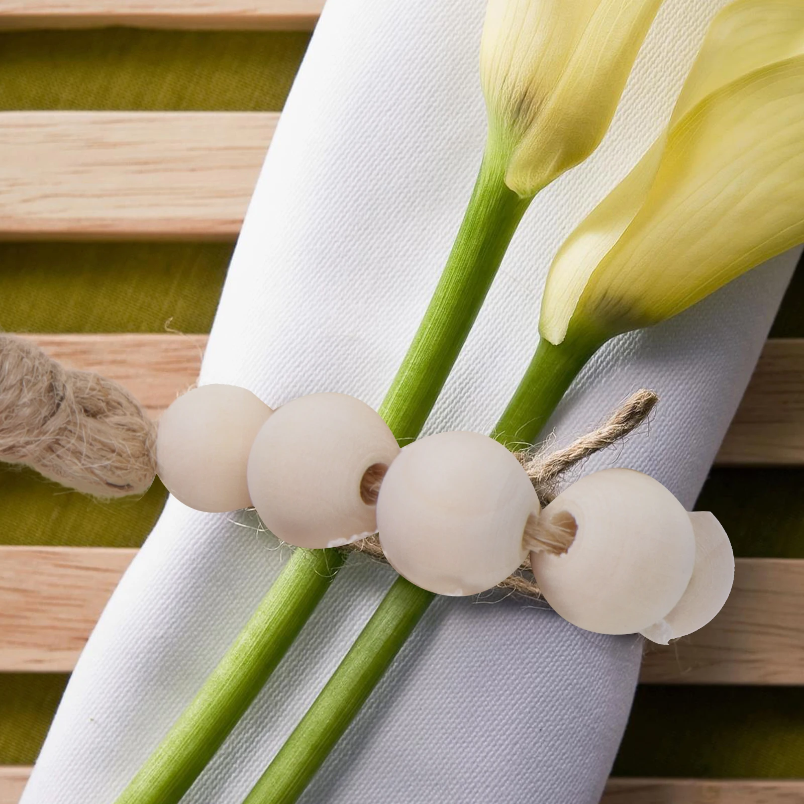 

8Pcs Wooden Bead Napkin Rings Simple Natural Handmade Style Wedding Home Party Decoration Buckles for Table Use