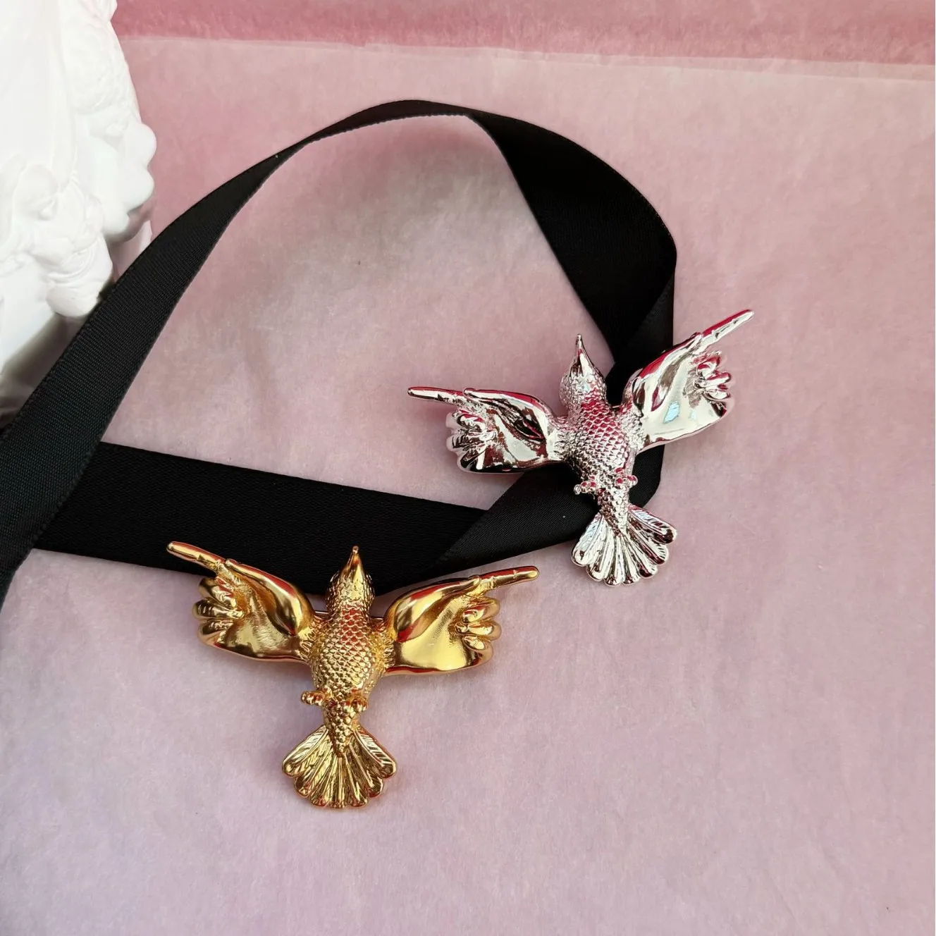 Vintage Gold Flying Bird Brooch, Double Wing Design, Versatile Autumn Winter Coat Pin for Women Men