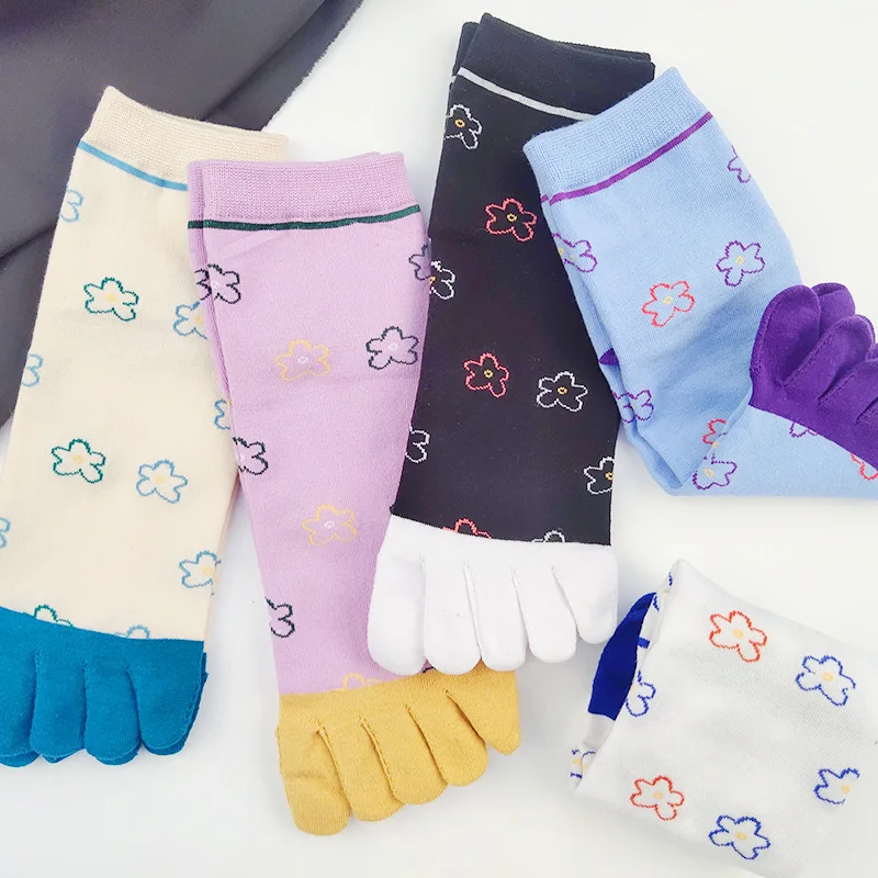 

2023 New Ladies 5 Finger Socks Set Flowers Kawaii Ankle Toe Socks